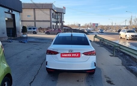 Hyundai Solaris II рестайлинг, 2021 год, 1 900 000 рублей, 7 фотография