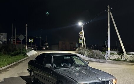 BMW 5 серия, 1989 год, 270 000 рублей, 7 фотография