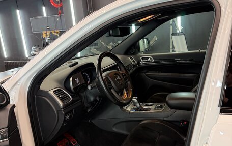 Jeep Grand Cherokee, 2017 год, 3 990 000 рублей, 12 фотография