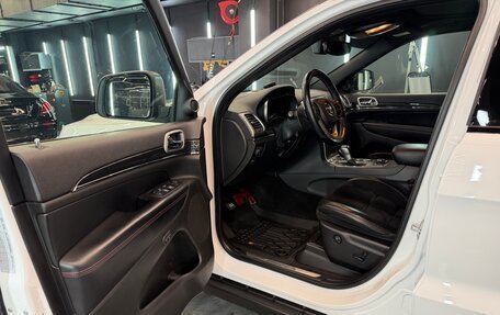 Jeep Grand Cherokee, 2017 год, 3 990 000 рублей, 11 фотография