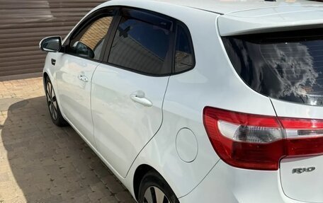 KIA Rio III рестайлинг, 2014 год, 1 000 000 рублей, 4 фотография