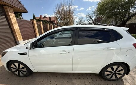 KIA Rio III рестайлинг, 2014 год, 1 000 000 рублей, 3 фотография