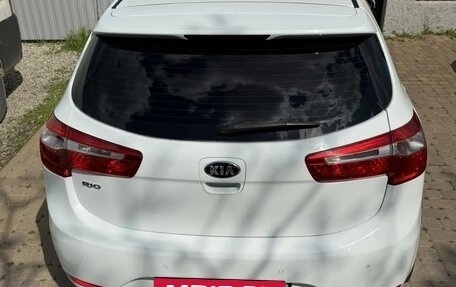 KIA Rio III рестайлинг, 2014 год, 1 000 000 рублей, 5 фотография