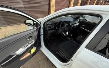 KIA Rio III рестайлинг, 2014 год, 1 000 000 рублей, 14 фотография