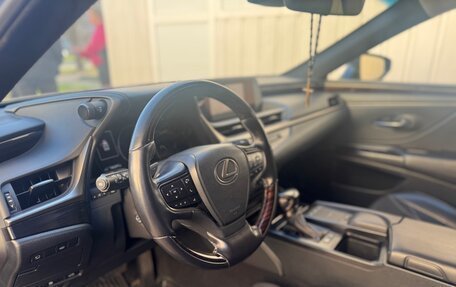 Lexus ES VII, 2020 год, 4 570 000 рублей, 7 фотография