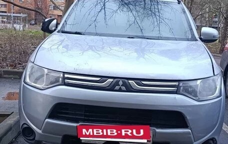 Mitsubishi Outlander III рестайлинг 3, 2012 год, 750 000 рублей, 7 фотография