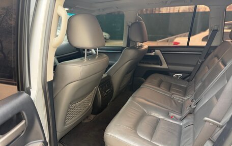 Toyota Land Cruiser 200, 2008 год, 2 290 000 рублей, 13 фотография