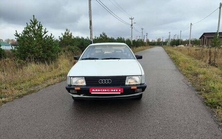 Audi 100, 1983 год, 140 000 рублей, 3 фотография