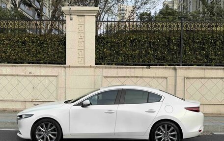 Mazda 3, 2022 год, 1 880 000 рублей, 3 фотография