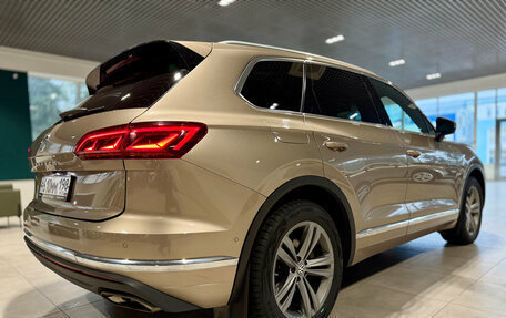 Volkswagen Touareg III, 2019 год, 4 150 000 рублей, 6 фотография