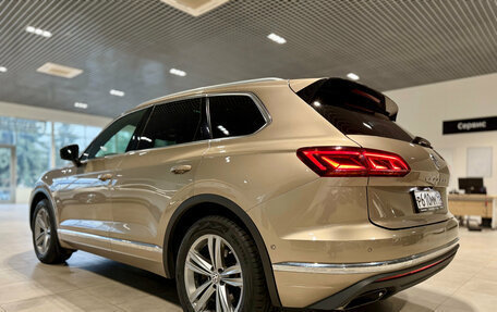 Volkswagen Touareg III, 2019 год, 4 150 000 рублей, 7 фотография