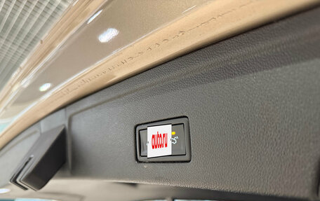 Volkswagen Touareg III, 2019 год, 4 150 000 рублей, 15 фотография