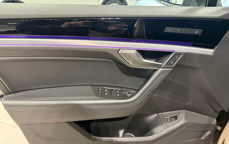 Volkswagen Touareg III, 2019 год, 4 150 000 рублей, 18 фотография