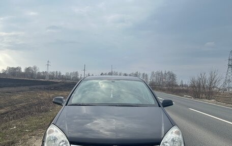 Opel Astra H, 2008 год, 530 000 рублей, 2 фотография
