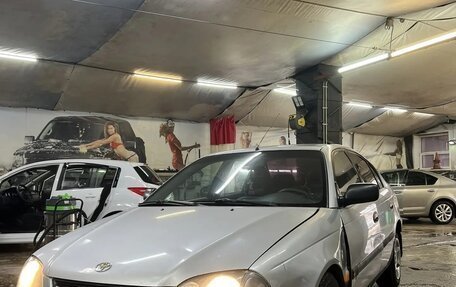 Toyota Avensis III рестайлинг, 1998 год, 170 000 рублей, 17 фотография