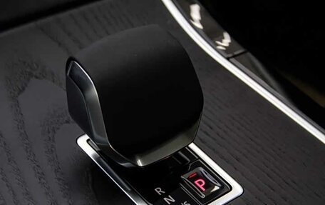 Land Rover Range Rover Evoque II, 2025 год, 6 130 000 рублей, 19 фотография