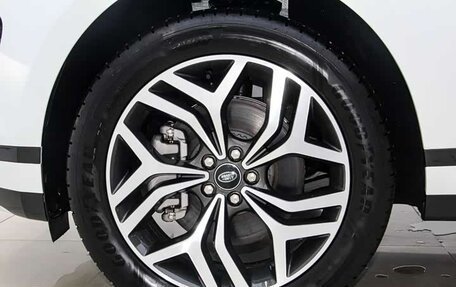 Land Rover Range Rover Evoque II, 2025 год, 6 130 000 рублей, 21 фотография