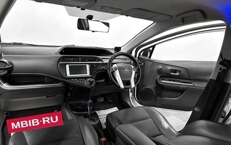 Toyota Aqua I, 2014 год, 730 000 рублей, 4 фотография