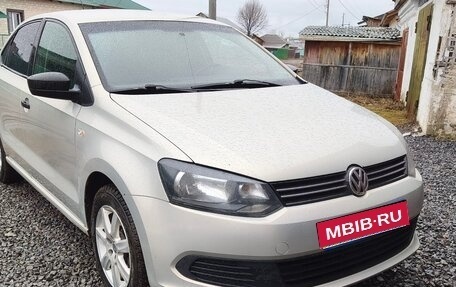 Volkswagen Polo VI (EU Market), 2011 год, 755 000 рублей, 1 фотография
