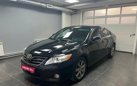 Toyota Camry, 2010 год, 1 045 000 рублей, 1 фотография