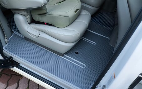 KIA Carnival III, 2016 год, 2 700 000 рублей, 32 фотография