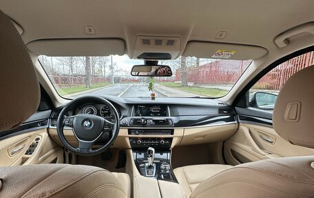 BMW 5 серия, 2015 год, 1 550 000 рублей, 18 фотография