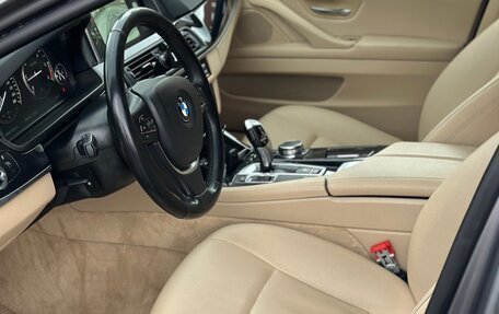 BMW 5 серия, 2015 год, 1 550 000 рублей, 21 фотография