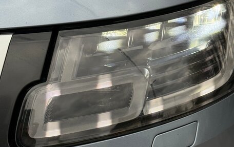 Land Rover Range Rover IV рестайлинг, 2018 год, 6 500 000 рублей, 4 фотография