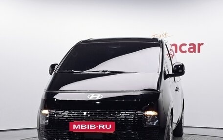 Hyundai Staria, 2025 год, 4 690 000 рублей, 3 фотография