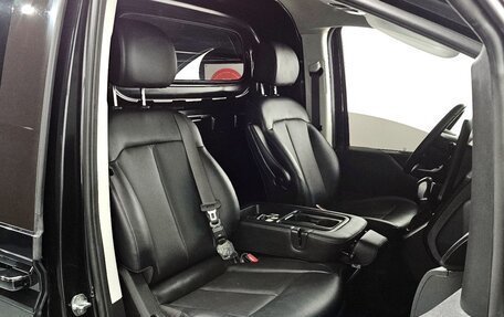 Hyundai Staria, 2025 год, 4 690 000 рублей, 7 фотография