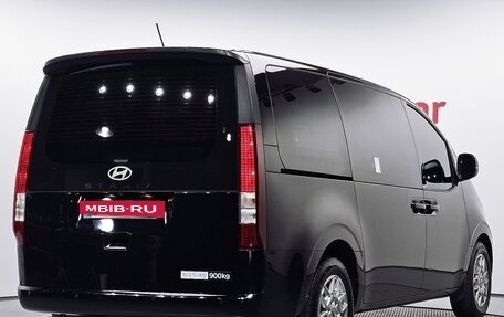 Hyundai Staria, 2025 год, 4 690 000 рублей, 4 фотография