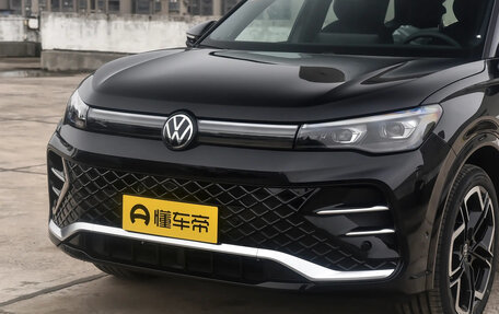 Volkswagen Tiguan, 2026 год, 4 750 000 рублей, 4 фотография