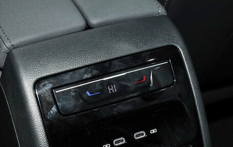 Volkswagen Tiguan, 2026 год, 4 750 000 рублей, 24 фотография