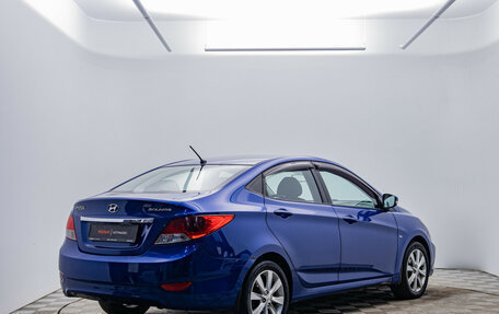 Hyundai Solaris II рестайлинг, 2011 год, 730 000 рублей, 5 фотография