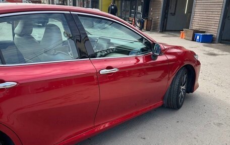 Toyota Camry, 2021 год, 4 200 000 рублей, 2 фотография