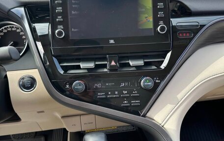 Toyota Camry, 2021 год, 4 200 000 рублей, 9 фотография