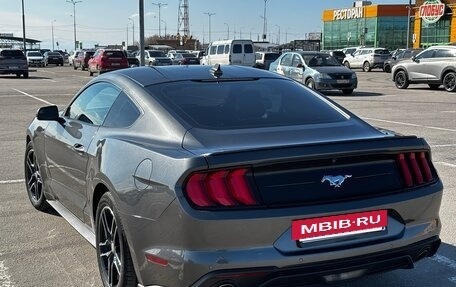 Ford Mustang VI рестайлинг, 2020 год, 3 250 000 рублей, 3 фотография