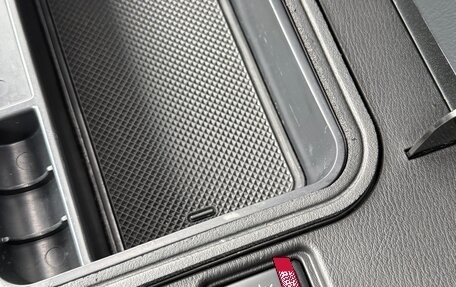 Nissan Patrol, 2010 год, 1 800 000 рублей, 31 фотография