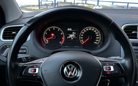 Volkswagen Polo VI (EU Market), 2016 год, 1 160 000 рублей, 2 фотография