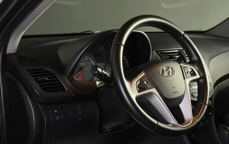 Hyundai Solaris II рестайлинг, 2015 год, 960 000 рублей, 7 фотография