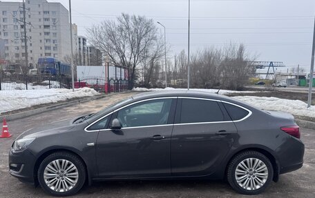 Opel Astra J, 2014 год, 1 325 000 рублей, 3 фотография