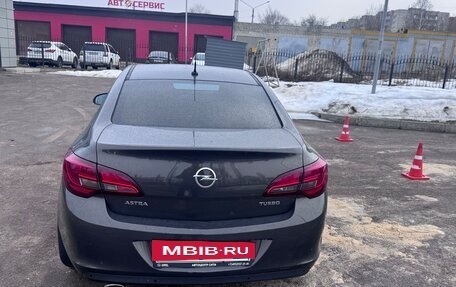Opel Astra J, 2014 год, 1 325 000 рублей, 2 фотография