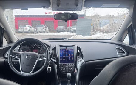 Opel Astra J, 2014 год, 1 325 000 рублей, 17 фотография