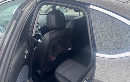 Opel Astra J, 2014 год, 1 325 000 рублей, 19 фотография