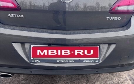 Opel Astra J, 2014 год, 1 325 000 рублей, 26 фотография