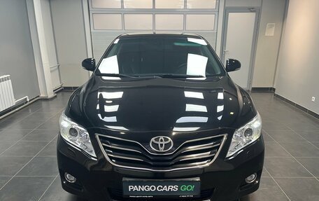 Toyota Camry, 2010 год, 1 045 000 рублей, 2 фотография