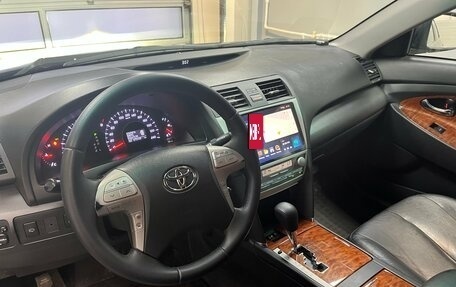 Toyota Camry, 2010 год, 1 045 000 рублей, 8 фотография