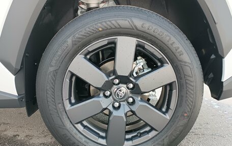 Toyota RAV4, 2025 год, 5 300 000 рублей, 9 фотография