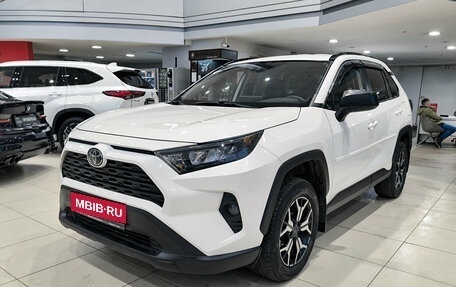 Toyota RAV4, 2019 год, 3 750 000 рублей, 1 фотография