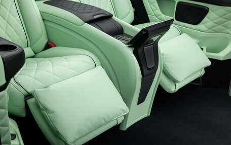 Mercedes-Benz V-Класс, 2025 год, 49 840 000 рублей, 25 фотография